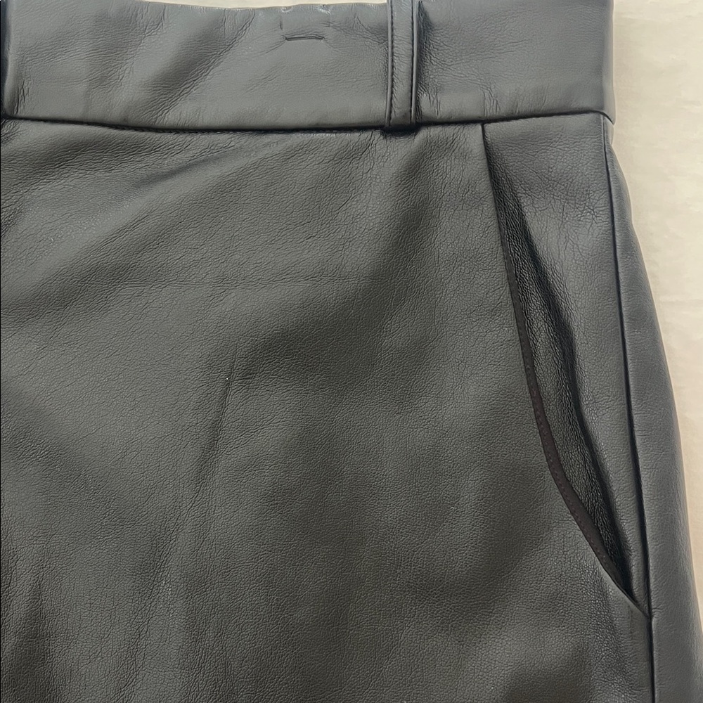 Amanda Uprichard High Waist Black Shorts - Picture 3 of 4